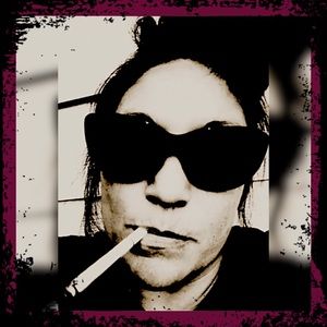 Meet your Posher, SlyFox